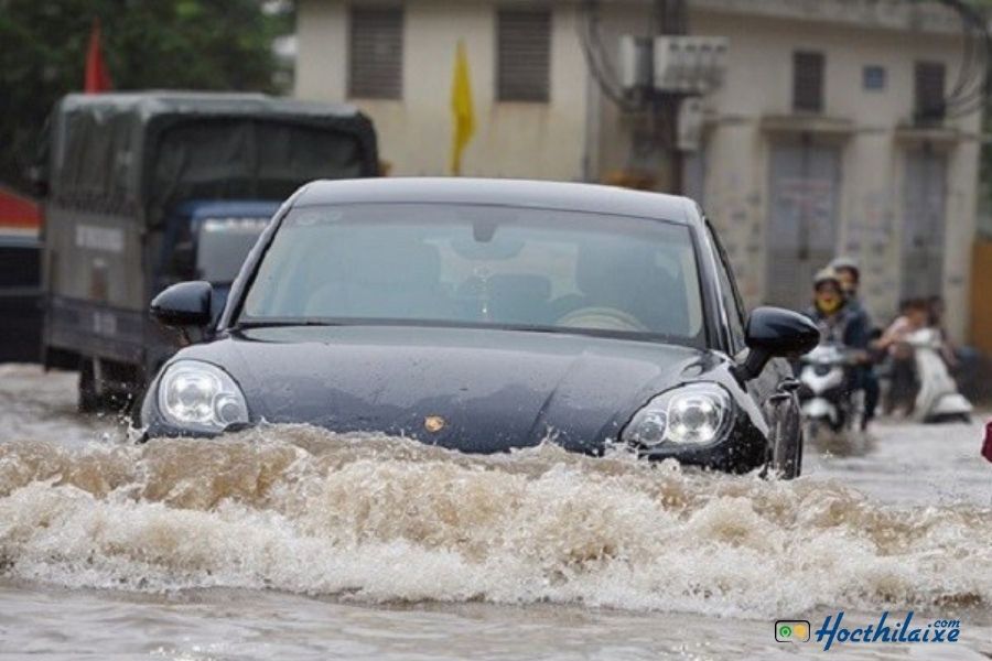 Mua bảo hiểm ô tô dựa trên khu vực sử dụng xe