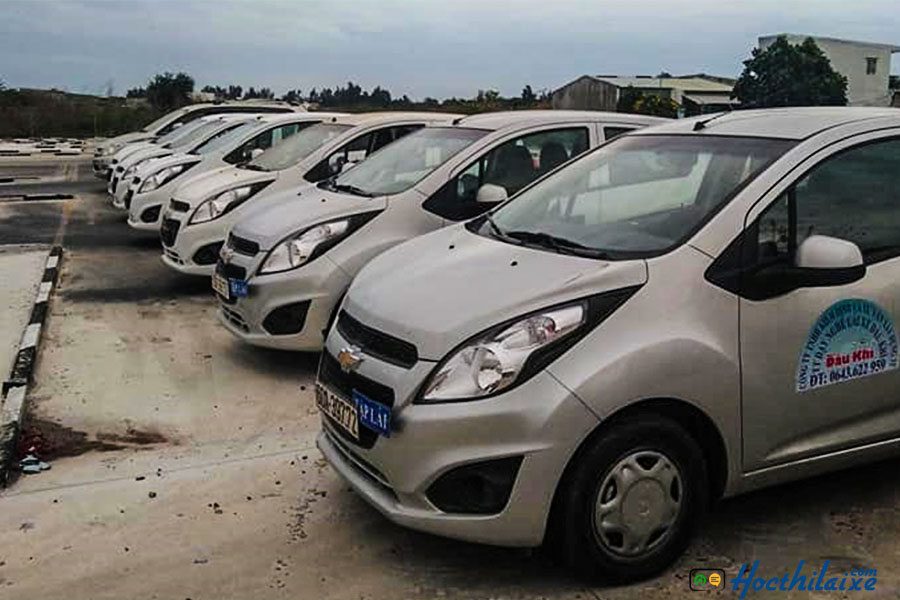 Học trên xe đời mới tại Dầu Khí