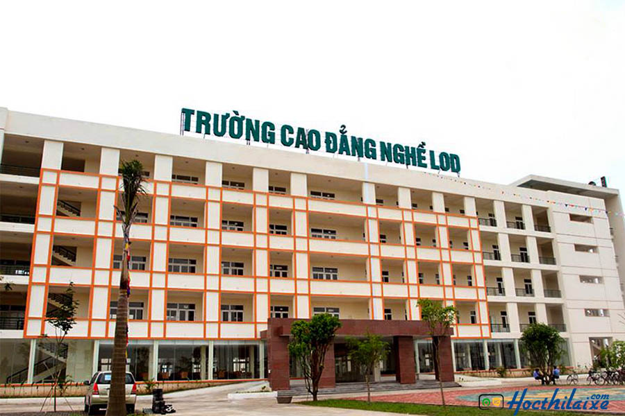 Đủ số giờ học lái xe