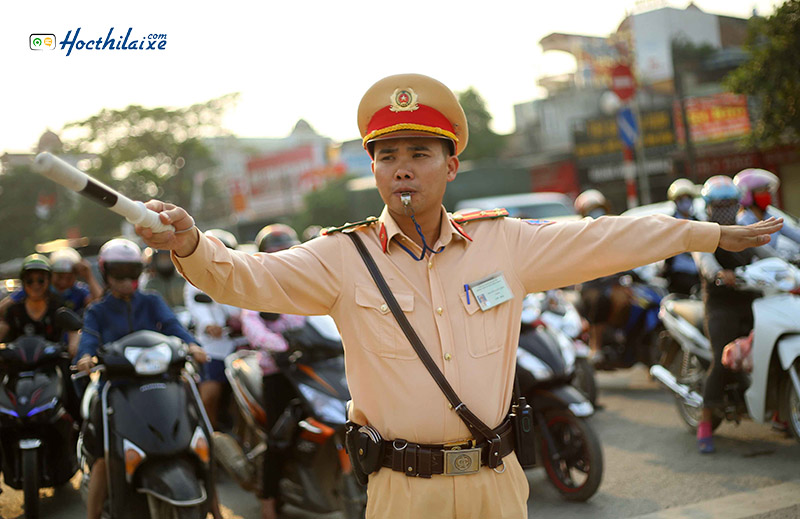 Không bị phạt xe không chính chủ khi mượn xe