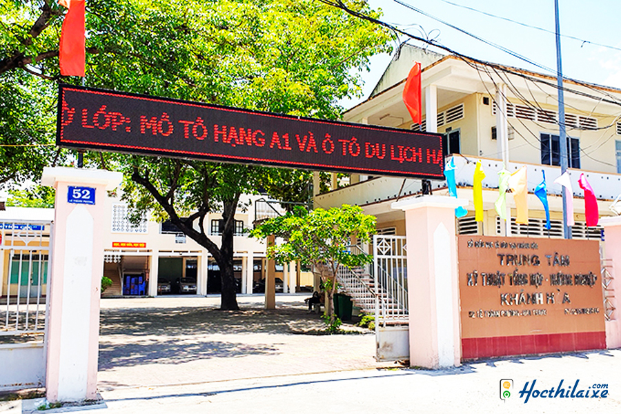 Trung tâm Kỹ thuật Tổng hợp - Hướng nghiệp Khánh Hòa